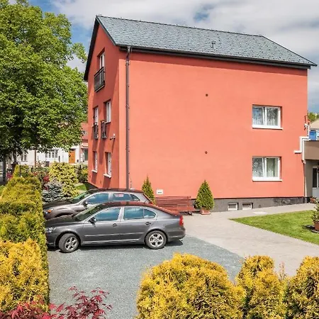 U Kostela 3* Brno