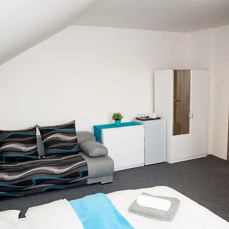 U Kostela Bed & Breakfast 3*