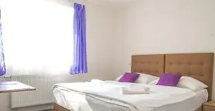 Elendris - U Kostela Nocleg ze śniadaniem 3*