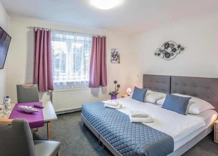 Bed & Breakfast Elendris - U Kostela